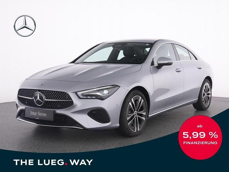 Metalliclack hightechsilber Gebraucht 2024 Mercedes CLA180 Progressive Limousine | 28.999 € (Superpreis) - Bild 1/4