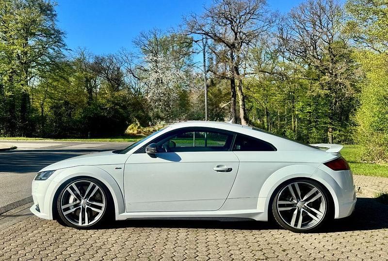 Gebraucht Audi TT Sport 230 PS (169 kW) 2015 Weiß Coupé