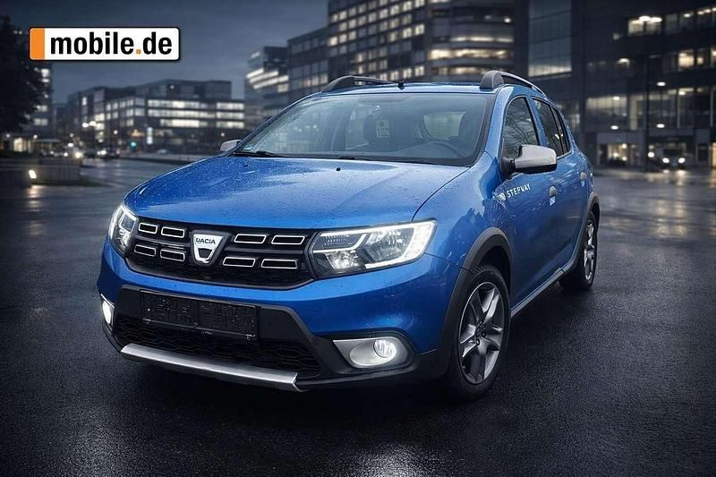 Gebraucht Dacia Sandero Prestige 90 PS (66 kW) 2019 Blau SUV