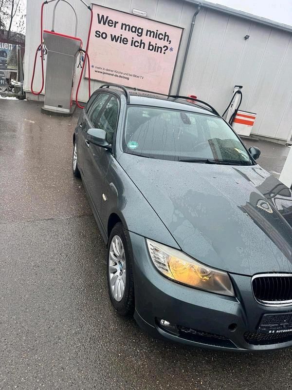 Gebraucht BMW 318 143 PS (105 kW) 2008 Andere farben Kombi