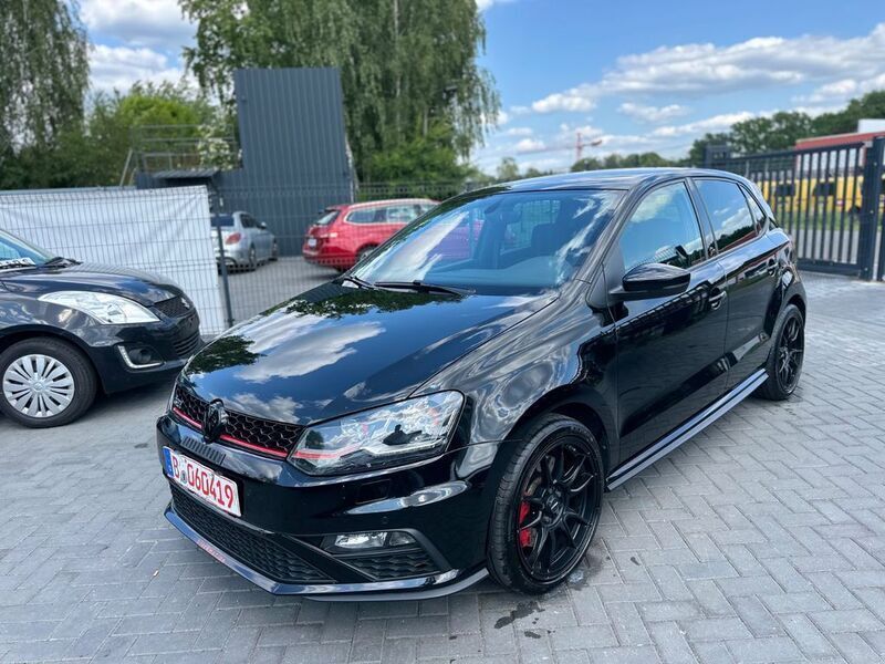 Schwarz Gebraucht 2015 VW Polo GTI Limousine | 9.200 € - Bild 1/4