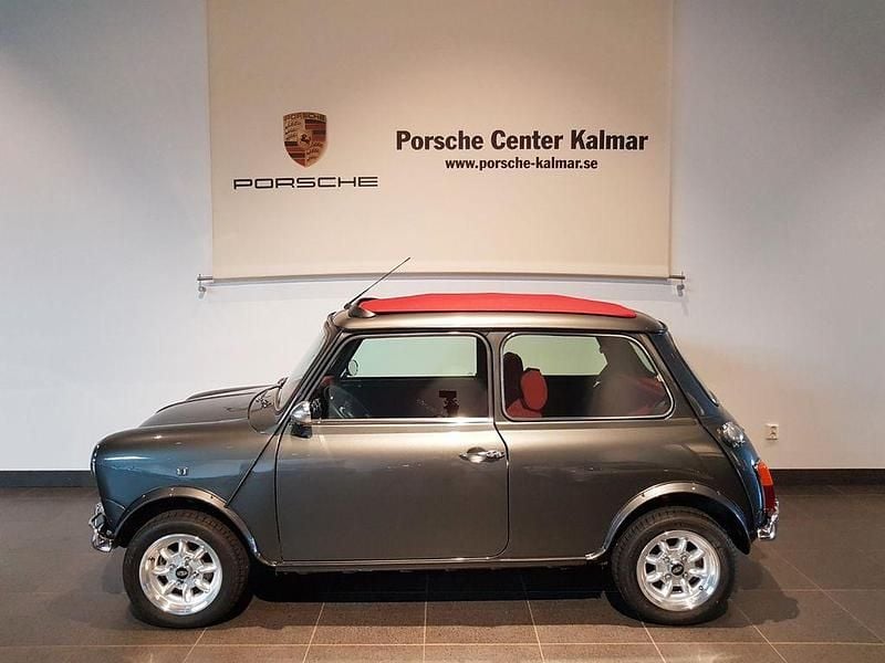 Grau Gebraucht 1998 Mini 1300 Kleinwagen | 37.900 € - Bild 1/4
