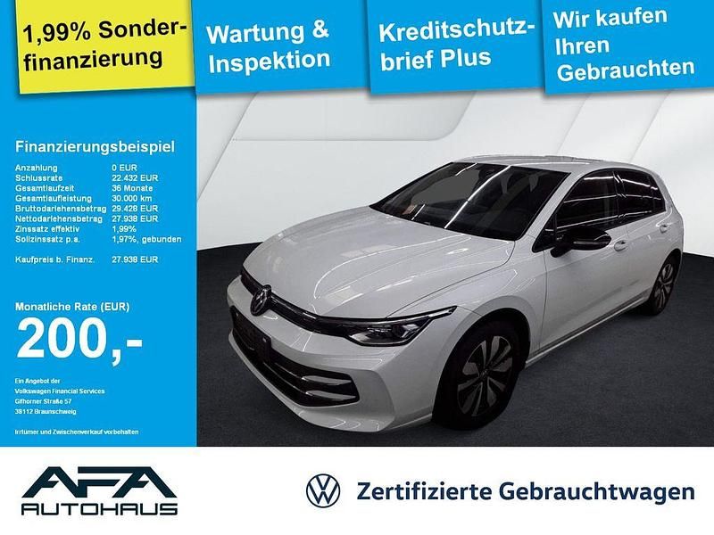 Oryxweiß perlmutteffekt Gebraucht 2024 VW Golf VIII Goal Limousine | 27.479 € (Superpreis) - Bild 1/3