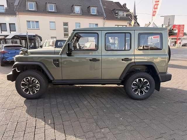 Neu BAW 212 166 PS (122 kW) 2026 Grün SUV