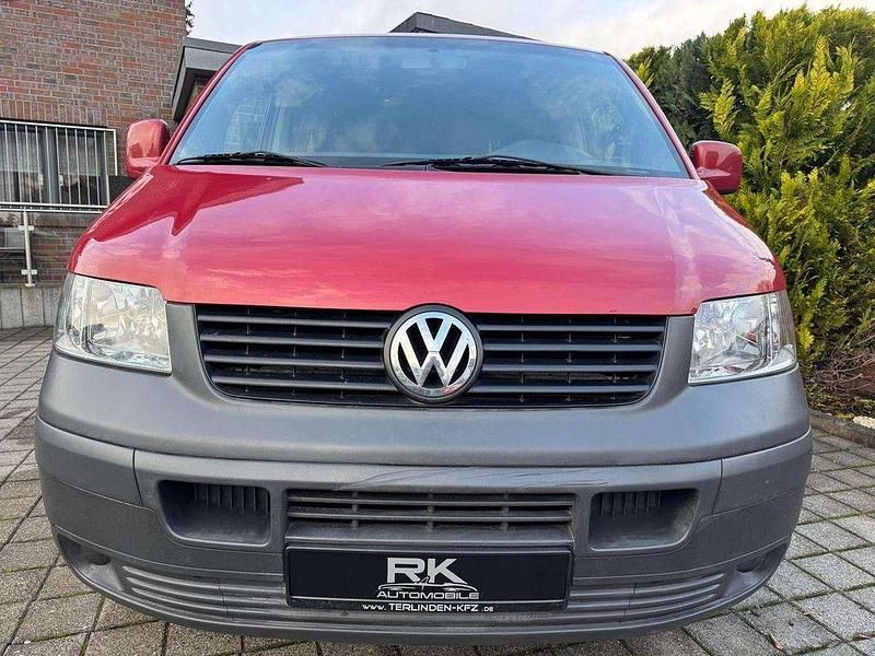 Używany VW T5 131 KM (96 kW) 2006 Czerwony Van