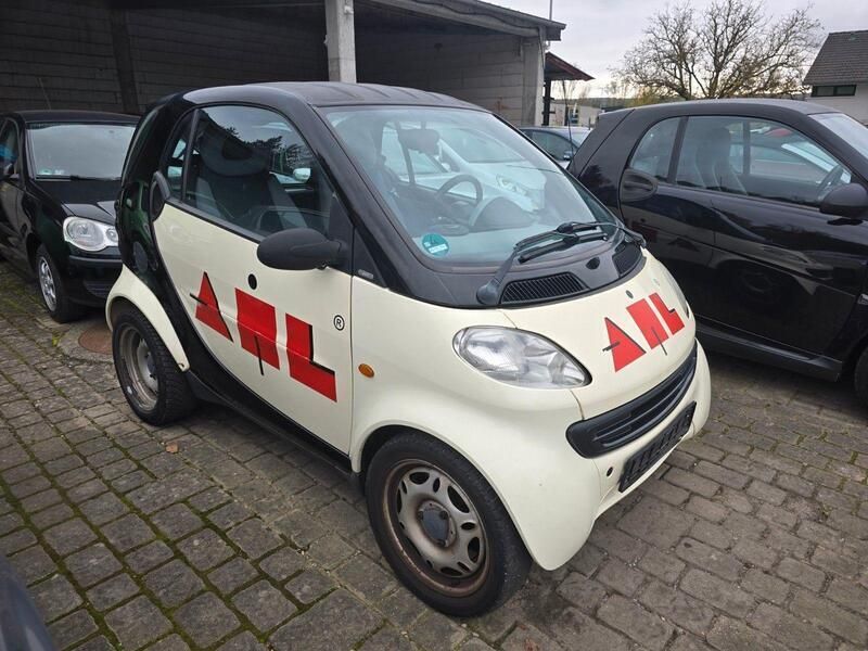 Beige Gebraucht 2001 Smart ForTwo Coupé Coupé | 1.900 € (Fairer Preis) - Bild 1/4