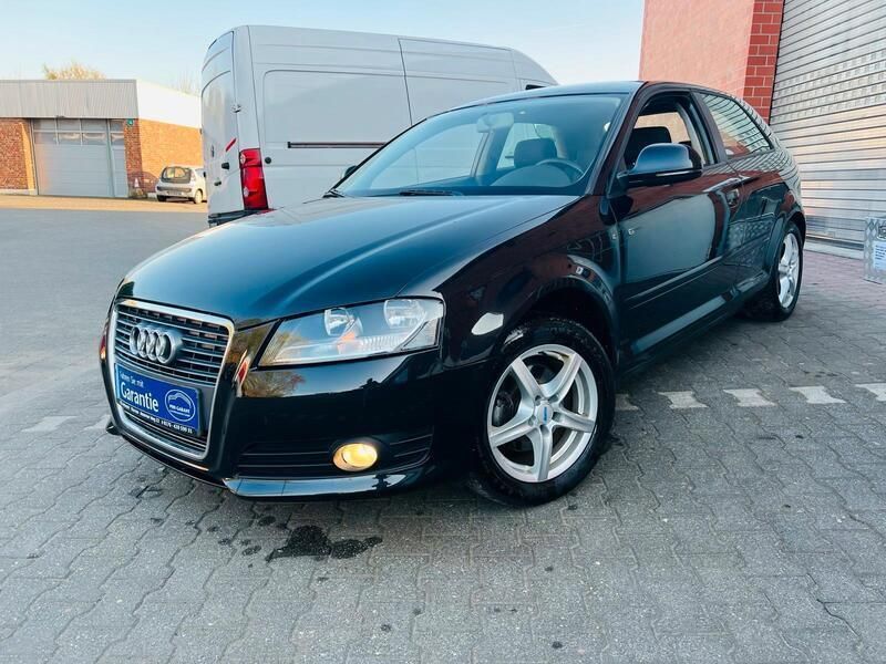 Schwarz Gebraucht 2010 Audi A3 Ambition Coupé | 4.850 € (Fairer Preis) - Bild 1/4