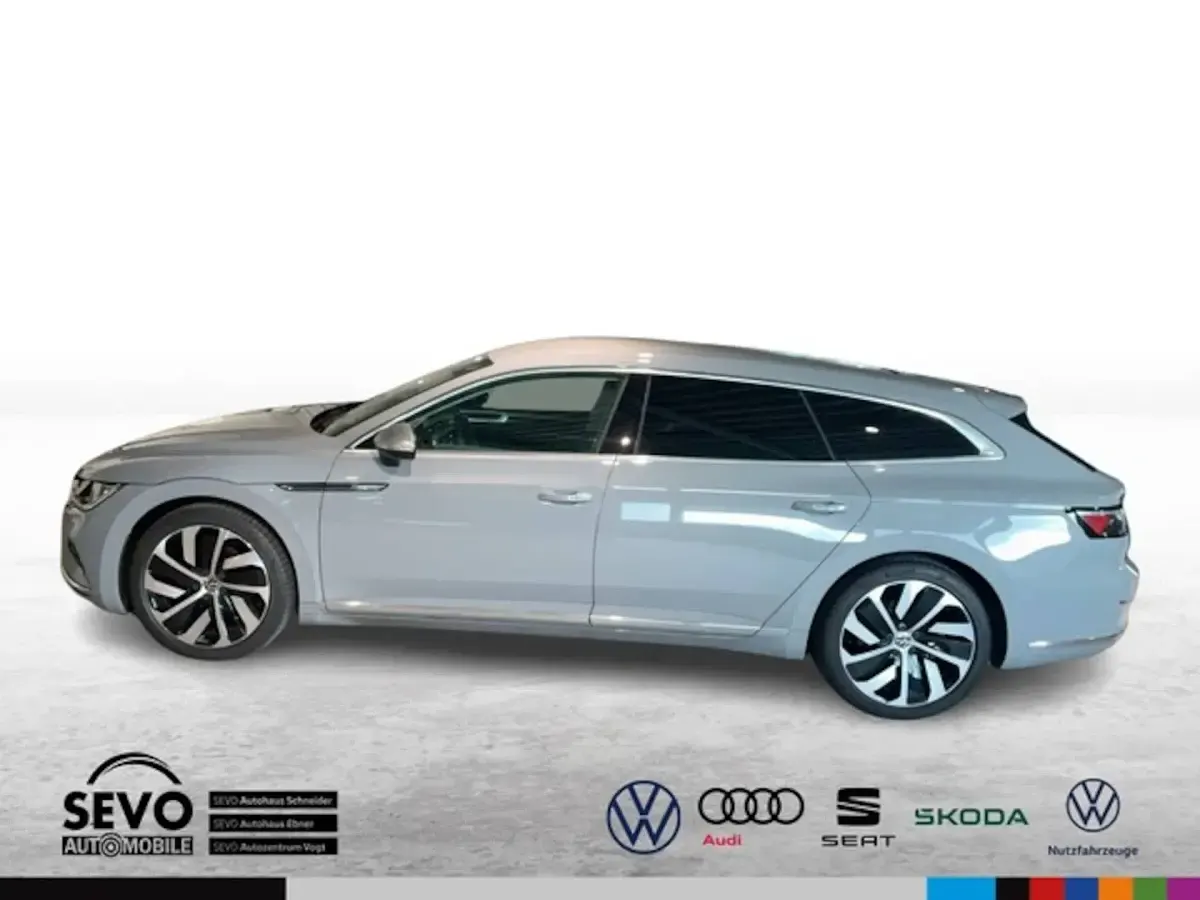 Gebraucht VW Arteon Elegance 190 PS (139 kW) 2023 Grau Limousine