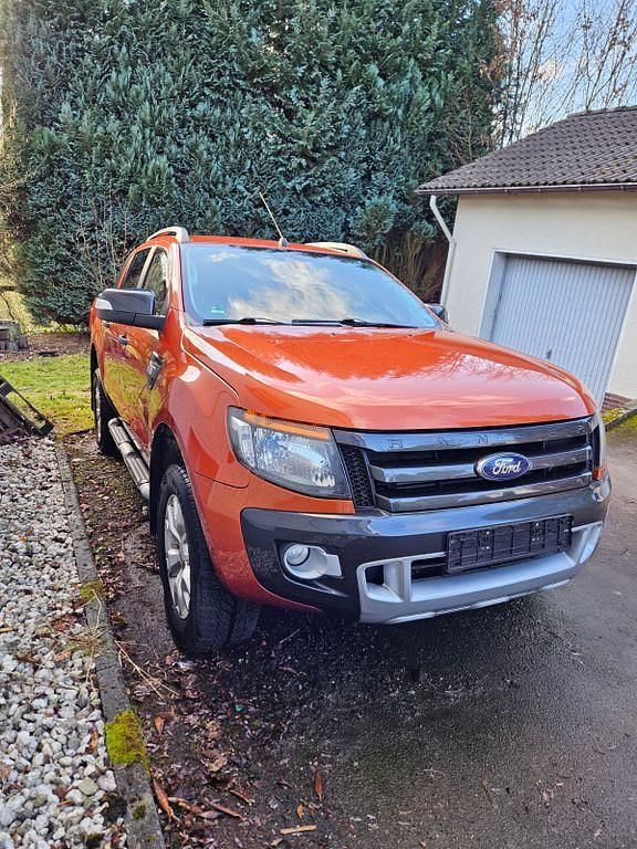 Gebraucht Ford Ranger Wildtrack 272 PS (200 kW) 2015 Orange Pickup