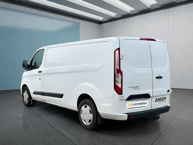 Gebraucht Ford Transit Custom 131 PS (96 kW) 2022 Weiß Limousine