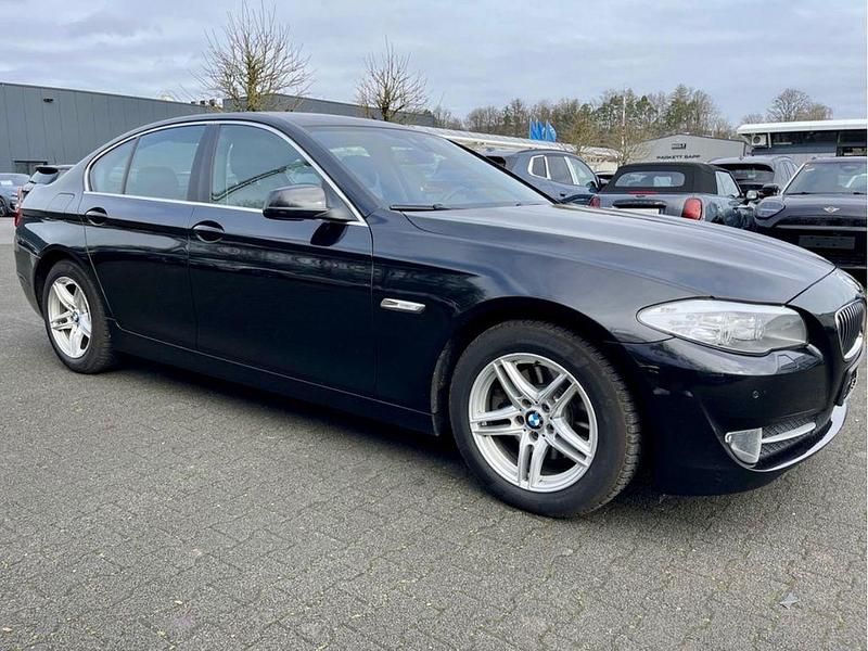 Gebraucht BMW 520 184 PS (135 kW) 2012 Schwarz Limousine