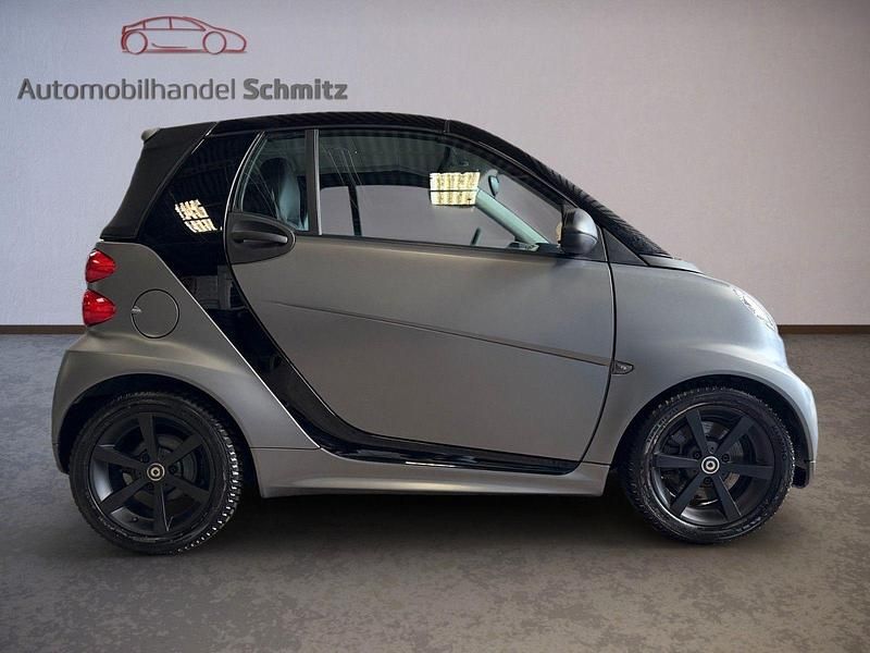 Gebraucht Smart ForTwo Cabrio Basis 84 PS (61 kW) 2013 Schwarz Cabrio