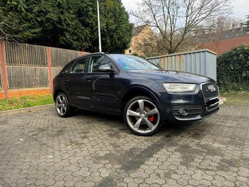 Blau Gebraucht 2011 Audi Q3 SUV | 10.300 € (Fairer Preis) - Bild 1/4