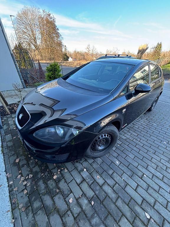 Gebraucht Seat Leon Ecomotive 105 PS (77 kW) 2012 Schwarz Limousine