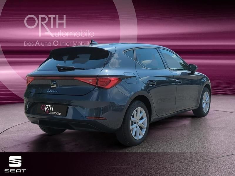 Gebraucht Seat Leon 150 PS (110 kW) 2025 Magnetic grau metallic Limousine