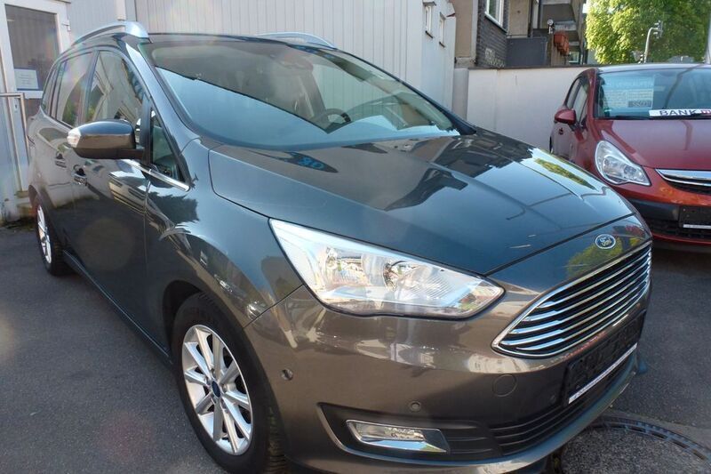 Grau Gebraucht 2018 Ford Grand C-Max Titanium Van / Kleinbus | 12.950 € (Guter Preis) - Bild 1/4