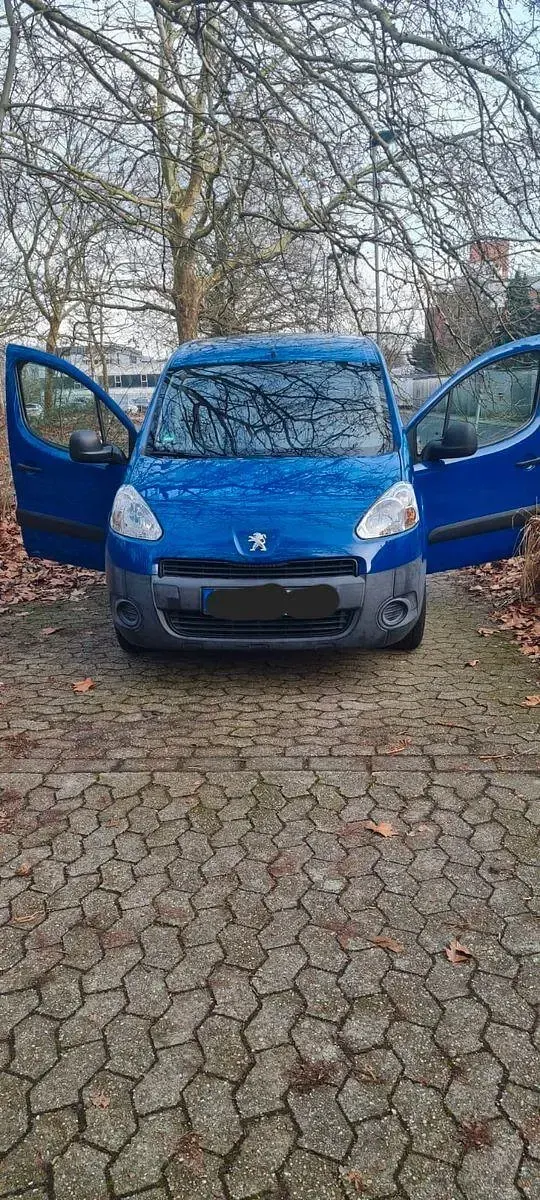 Gebraucht Peugeot Partner 90 PS (66 kW) 2014 Blau Van / Kleinbus