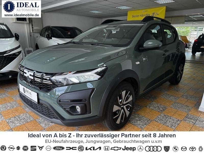 Khaki grün Neu 2025 Dacia Sandero Stepway Kleinwagen | 18.870 € (Guter Preis) - Bild 1/4