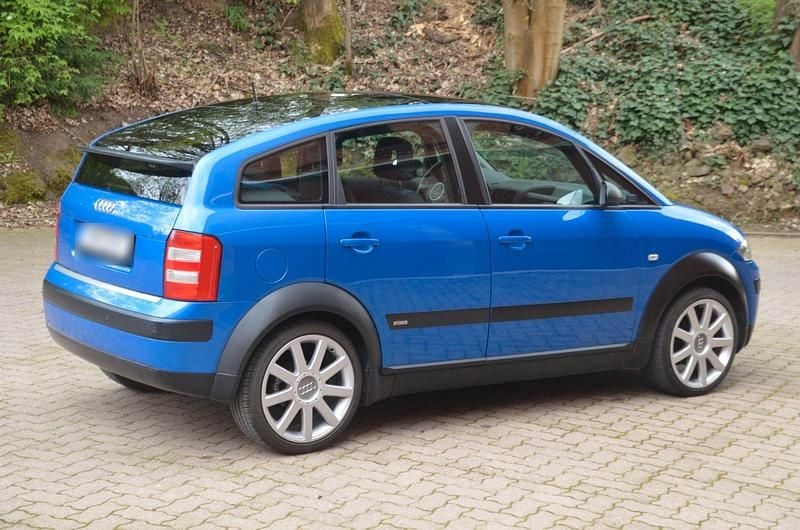 Gebraucht Audi A2 S-Line 90 PS (66 kW) 2004 Blau Kleinwagen