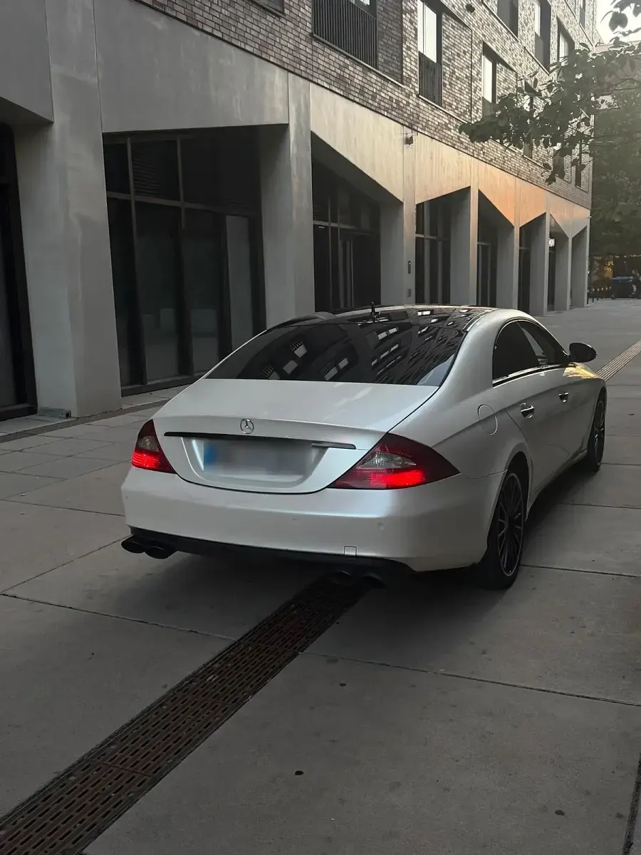 Gebraucht Mercedes CLS320 224 PS (164 kW) 2006 Andere farben Coupé