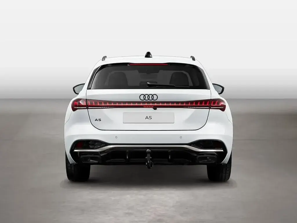 Gebraucht Audi A5 Edition .1 204 PS (150 kW) 2025 Weiß Kombi