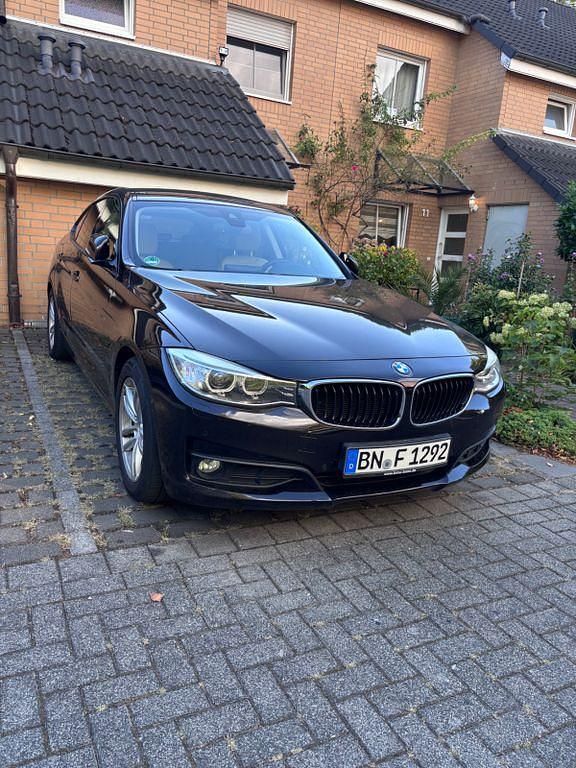 Braun Gebraucht 2013 BMW 320 Gran Turismo Limousine | 12.600 € (Guter Preis) - Bild 1/4