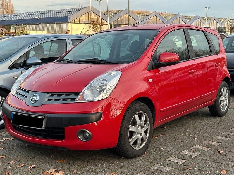 Red (s) Gebraucht 2006 Nissan Note Acenta Van / Kleinbus | 4.500 € (Etwas zu teuer) - Bild 1/2