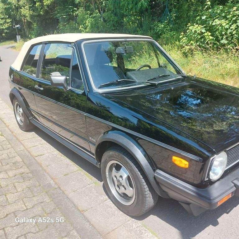 Gebraucht VW Golf Cabriolet 69 PS (50 kW) 1982 Schwarz Cabrio