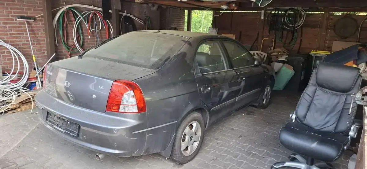 Gebraucht Kia Shuma 102 PS (75 kW) 2003 Kleinwagen