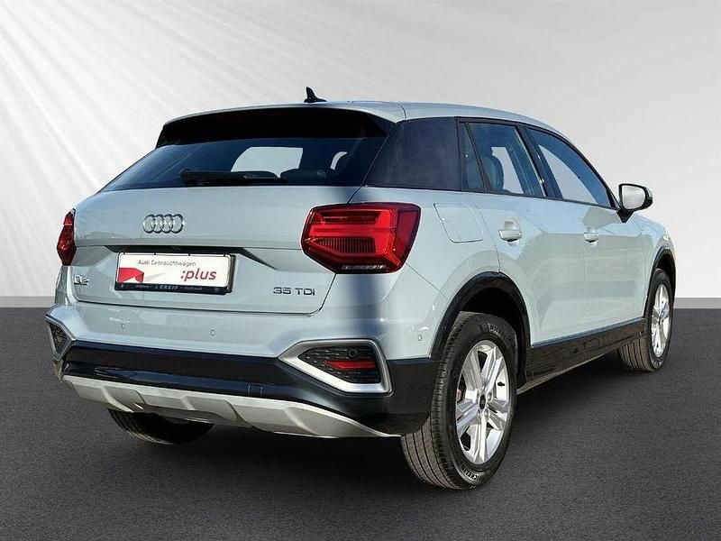 Gebraucht Audi Q2 Advanced Plus 150 PS (110 kW) 2023 Pfeilgrau perleffekt SUV