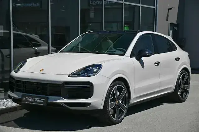 Gebraucht Porsche Cayenne Turbo Coupe 549 PS (403 kW) 2023 Grau SUV