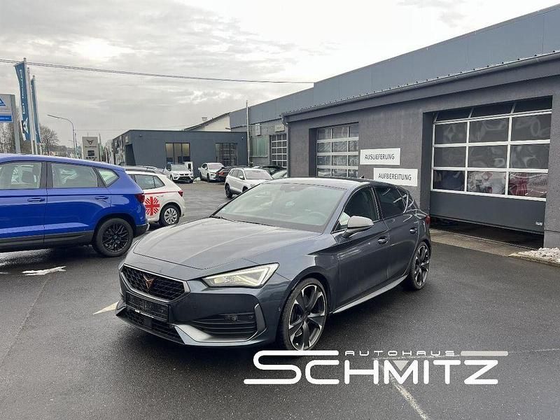 Grau Gebraucht 2021 Cupra Leon VZ3 Limousine | 24.350 € (Guter Preis) - Bild 1/4