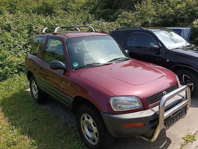 Gebraucht Toyota RAV4 128 PS (94 kW) 1998 Violet SUV