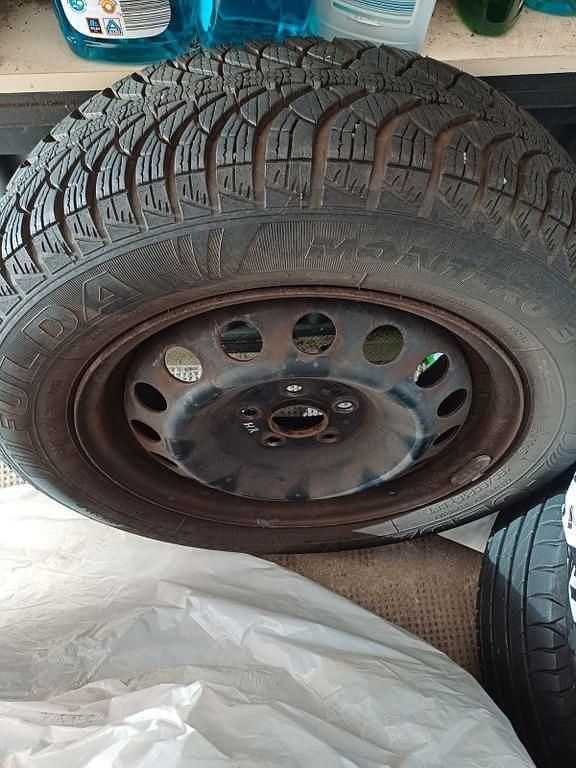 Gebraucht Toyota Verso-S Life 99 PS (72 kW) 2011 Grau Van / Kleinbus