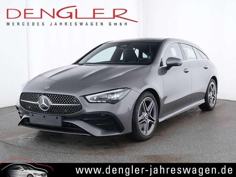 Mountaingrau metallic Gebraucht 2024 Mercedes CLA200 AMG Line Premium Plus Kombi | 37.990 € (Etwas zu teuer) - Bild 1/4
