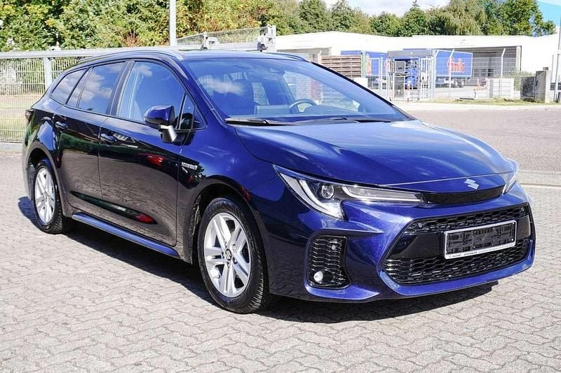 Blau Gebraucht 2021 Suzuki Swace Comfort+ Kombi | 17.990 € (Superpreis) - Bild 1/4