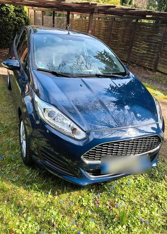 Gebraucht Ford Fiesta Trend 60 PS (44 kW) 2017 Blau Kleinwagen