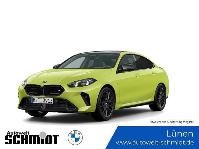 Sao paulo gelb Gebraucht 2024 BMW M235 Shadowline Coupé | 54.490 € - Bild 1/4