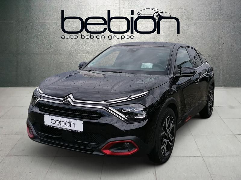 Metfa schwarz perla Gebraucht 2022 Citroën e-C4 Shine Limousine | 17.480 € (Fairer Preis) - Bild 1/4