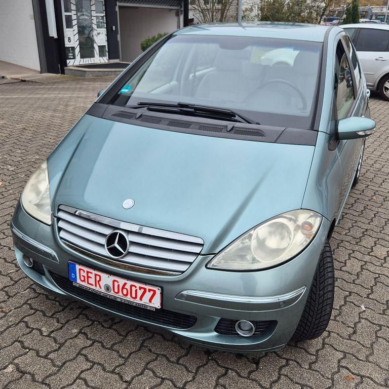 Grün Gebraucht 2005 Mercedes A150 Limousine | 3.500 € (Fairer Preis) - Bild 1/4