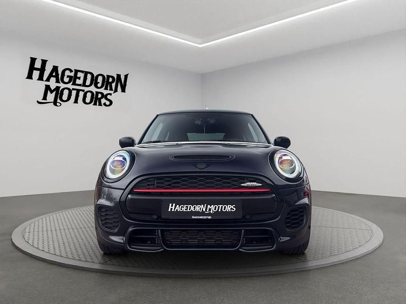 Używany Mini John Cooper Works 231 KM (169 kW) 2022 Czarny Hatchback