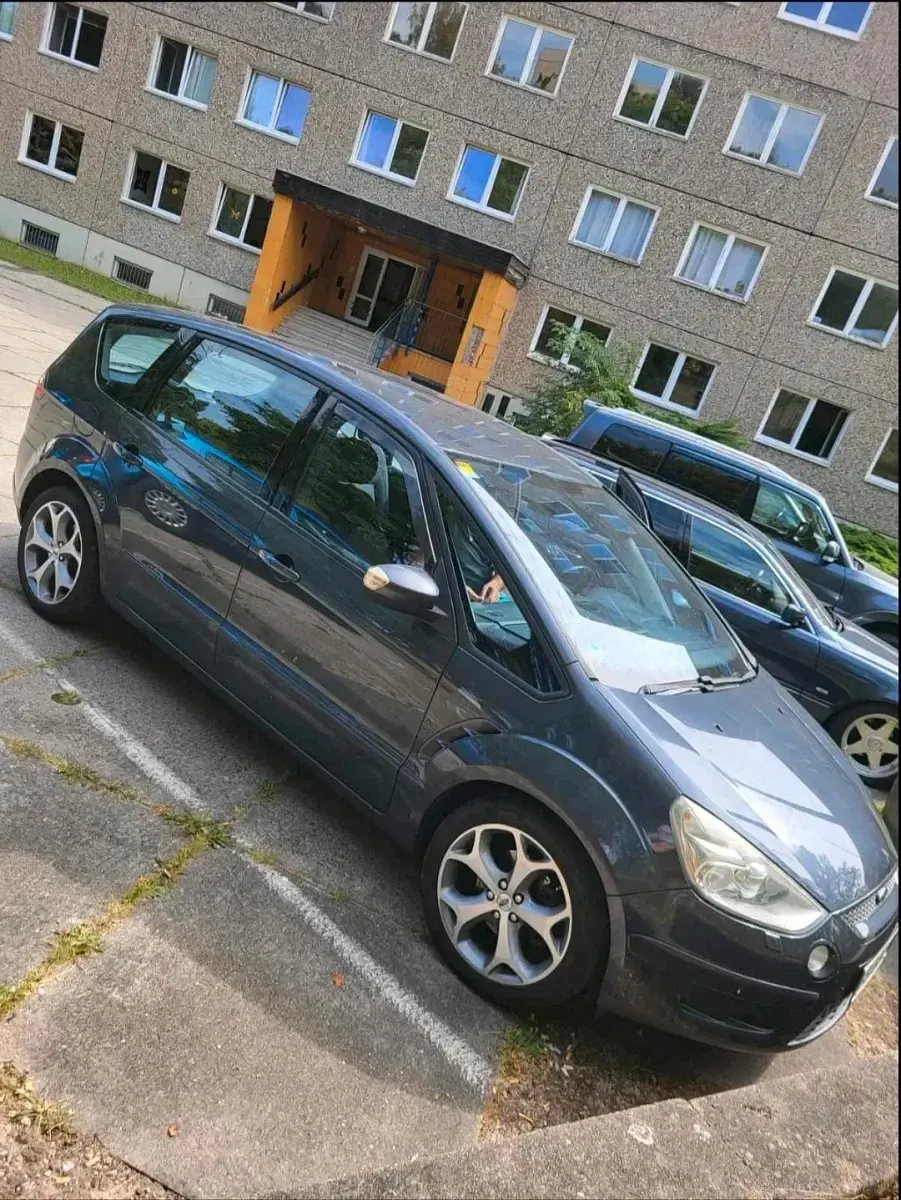 Gebraucht Ford S-MAX S 140 PS (102 kW) 2008 Grau Van / Kleinbus