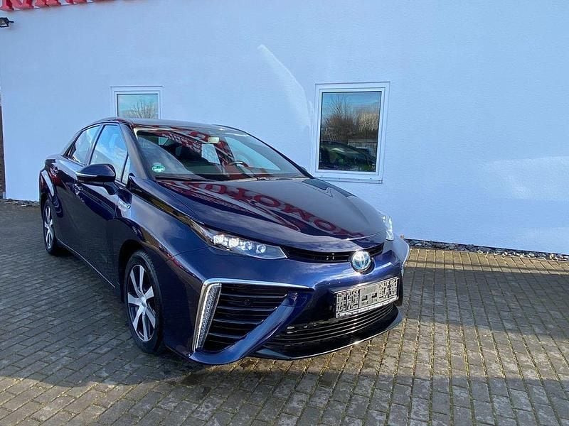 Gebraucht Toyota Mirai 156 PS (114 kW) 2017 Blau Limousine