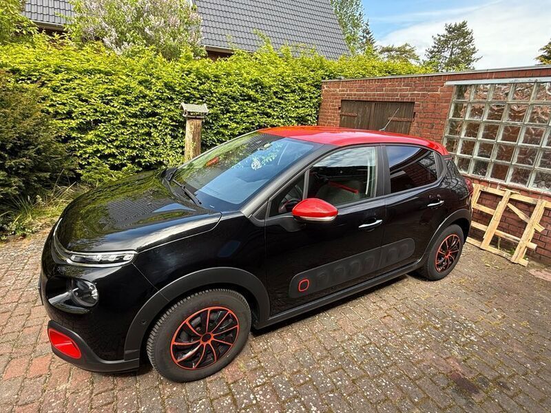 Schwarz Gebraucht 2017 Citroën C3 Feel Kleinwagen | 8.000 € (Guter Preis) - Bild 1/4