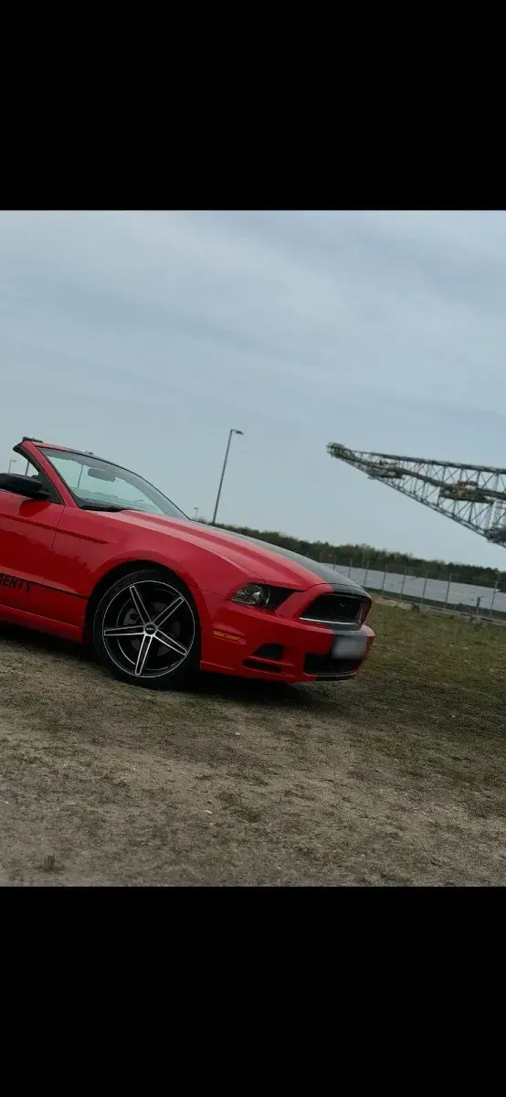 Gebraucht Ford Mustang 350 PS (257 kW) 2013 Rot Cabrio