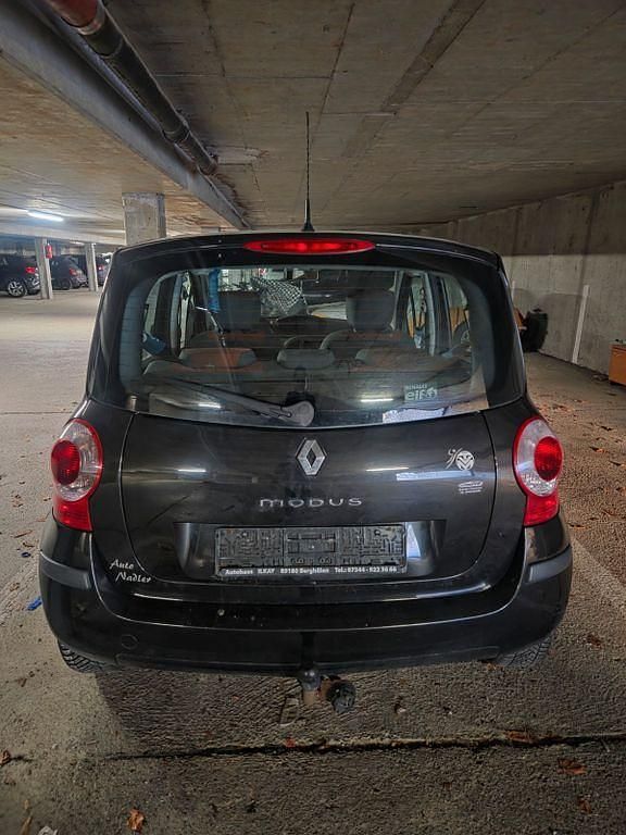 Second-hand Renault Modus Dynamique 75 CP (55 kW) 2007 Negru Monovolum