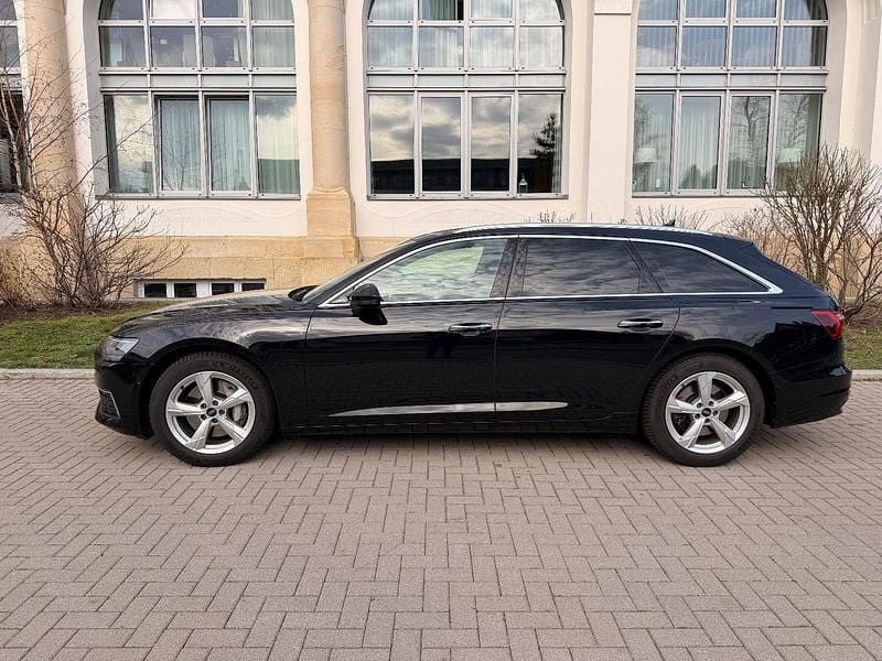 Gebraucht Audi A6 Ambiente 286 PS (210 kW) 2022 Schwarz Kombi