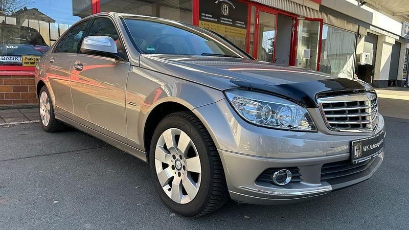 Gebraucht Mercedes C180 Elegance 156 PS (114 kW) 2007 Silber Limousine