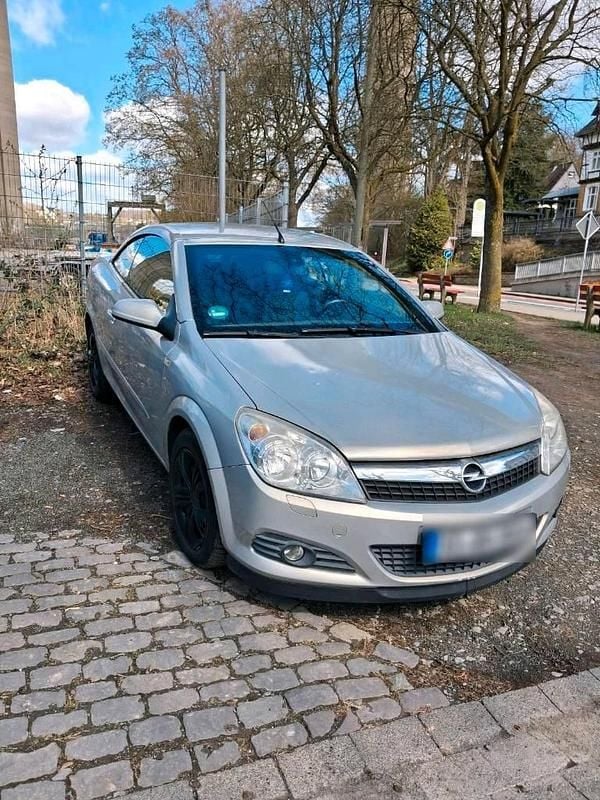 Gebraucht Opel Astra Cabriolet 140 PS (102 kW) 2008 Grau Cabrio