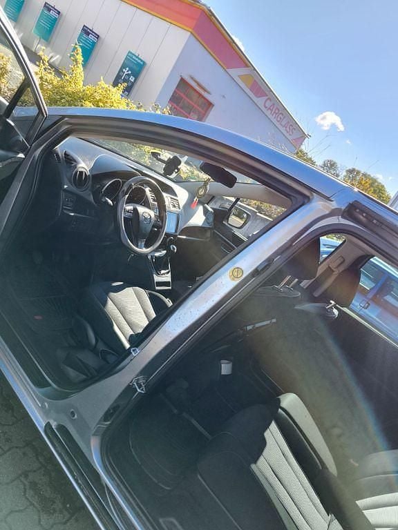 Gebraucht Mazda 5 Sendo 116 PS (85 kW) 2015 Schwarz Van / Kleinbus